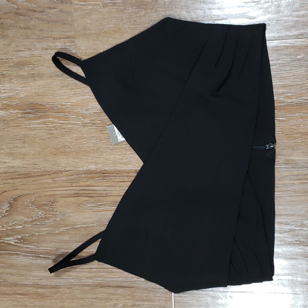 (M) NWT Revamped Crop Top Middrift Club Dance Occasion New Minimalist Classic